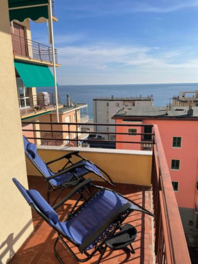 Appartamento vista mare di Marco Spotorno
